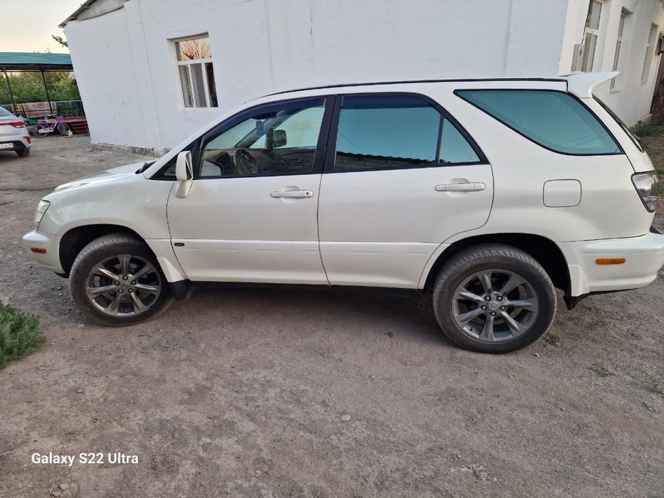 Продается Lexus Rx300