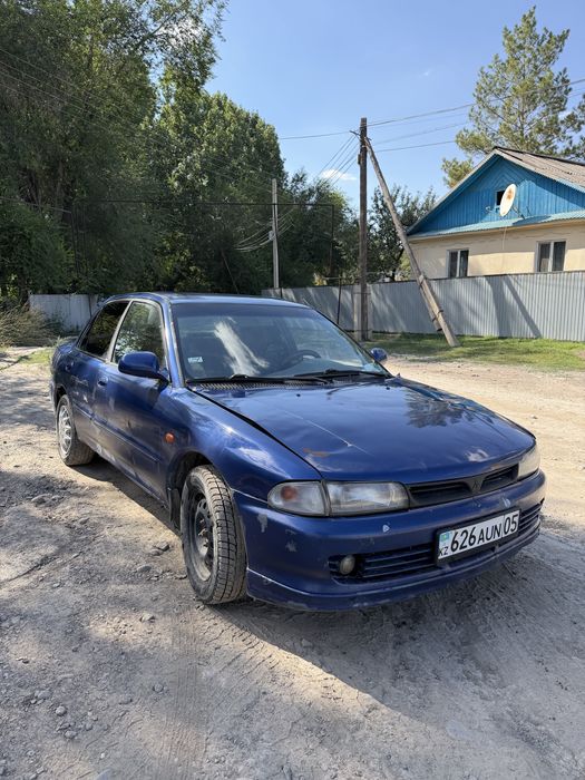 Срочно продам Mitsubishi Lancer