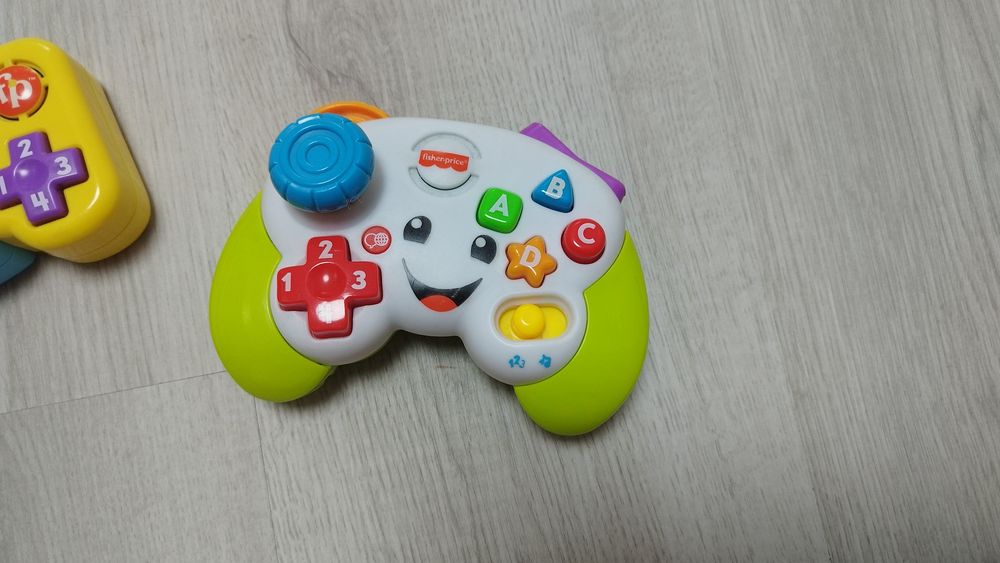 Детски играчки на Fisher Price Джойстици