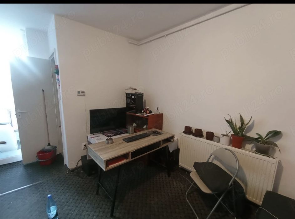 Super! Vând garsonieră confort 1, decomandată, etaj 2 , Aleea  Carpati, vedere spre centru, însorită, nu departe de UMFST!