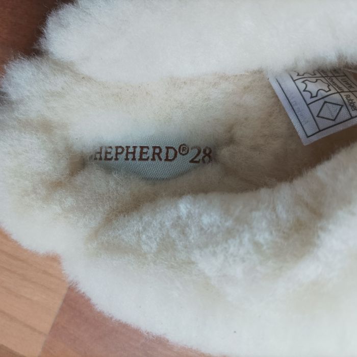 Агнешка кожа Shepherd N25/28 чехли