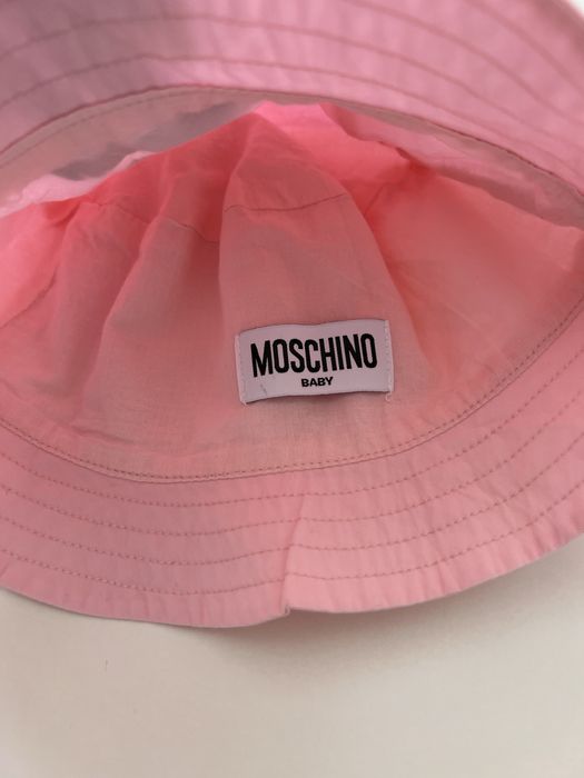 Лятна шапка за бебе Moschino 6-9мес.