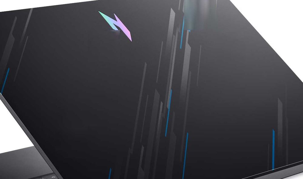 Acer Nitro V 15 i7 / RTX 4050 – Gaming & Workstation