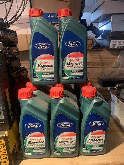 Ulei Castrol  5w-20 / recomandat pentru ford eco boost