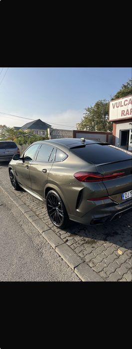 Vand jante BMW originale pe 22 (detin si cauciucuri de vara folosite un an)