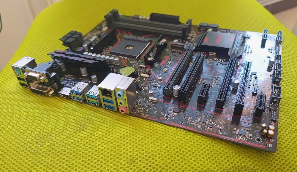 placa de baza ASUS Prime B350-Plus AM4