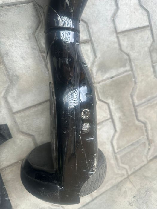Vând Hoverboard în stare foarte buna