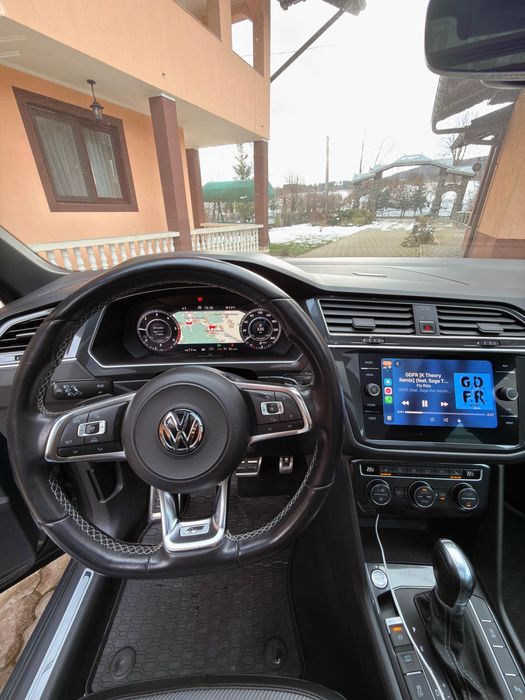 Vînd Tiguan R-line