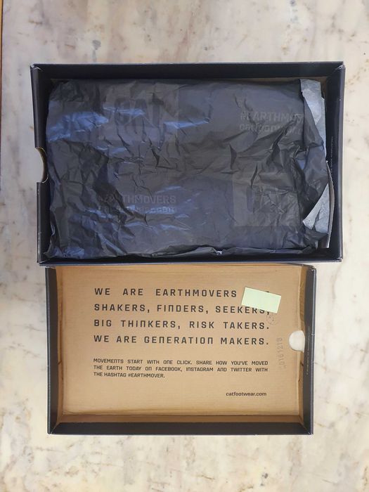 Caterpillar (CAT)- Kentown