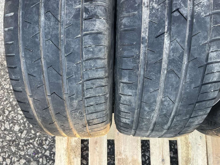 Джанти за Audi Q7 4M0601025 H 9J 20'' Zoll ET33 A6 A7 A8 имат и гуми