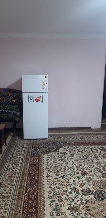 5 мкр. Орбитада 1 хонали 1 этажда падвали билан сотилади.