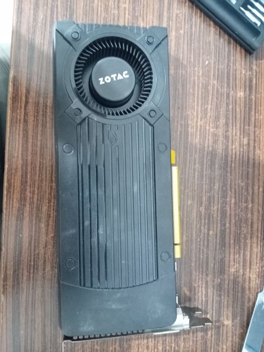 Pc i5 gtx 970 4gb ddr5  16 gb ram ssd+hdd