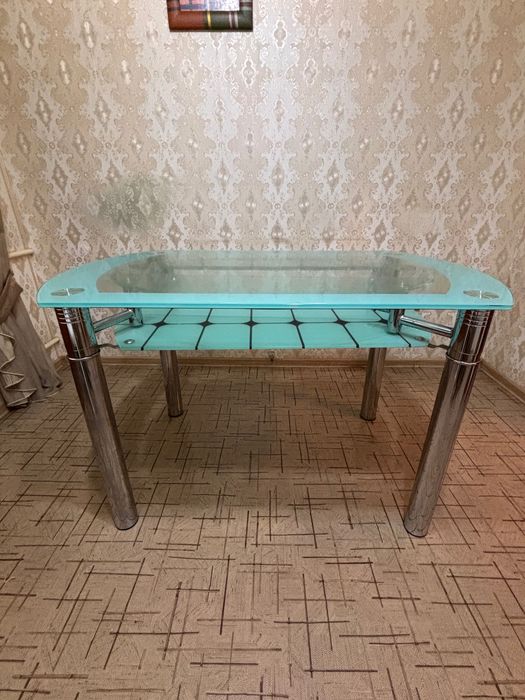 Продам кухонный стол раздвижной