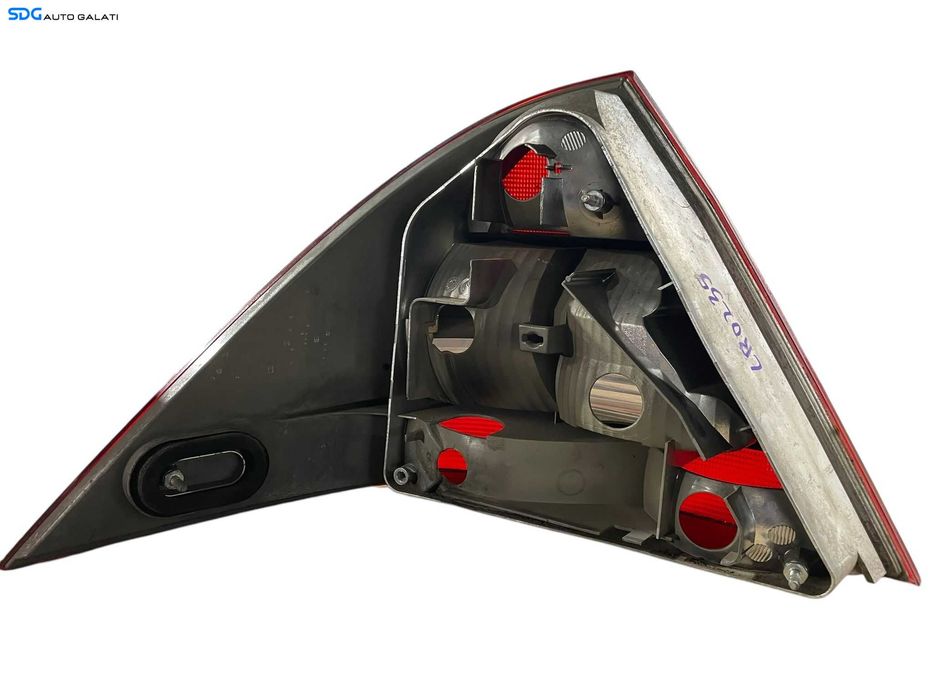 Stop Lampa Tripla Dreapta Mercedes Clasa C Class W203 2001 - 2004 [LR0235]