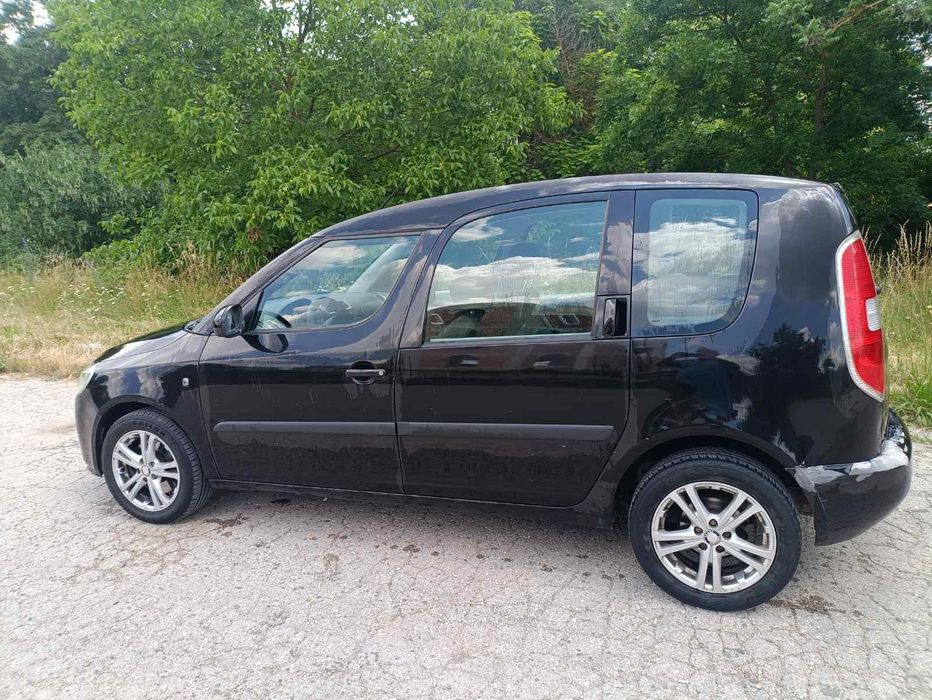 Продавам Skoda Roomster 1.9tdi