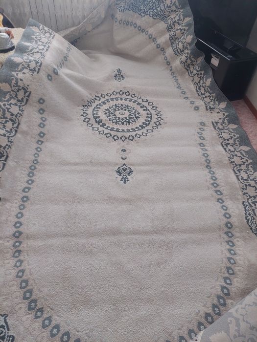 Продам ковёр турецкий 5 на 2,5