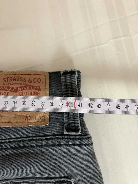Blugi Levis 506 W32 Straight Fit