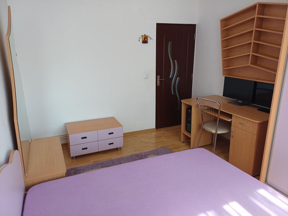 Mobilier dormitor complet-pat, saltea, sifonier, birou,comoda,noptiera
