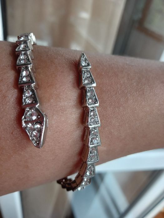 Продам женские украшения