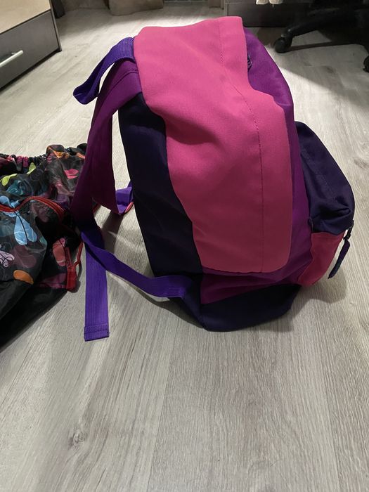 Продам рюкзак для девочки