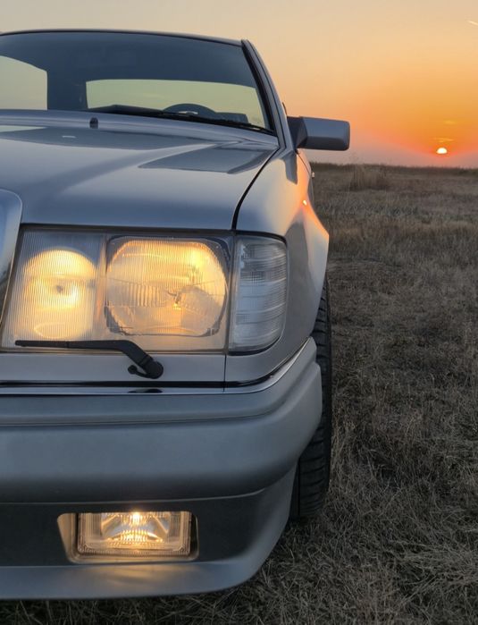 Mercedes-Benz 300CE-24V W124 Coupé / C124