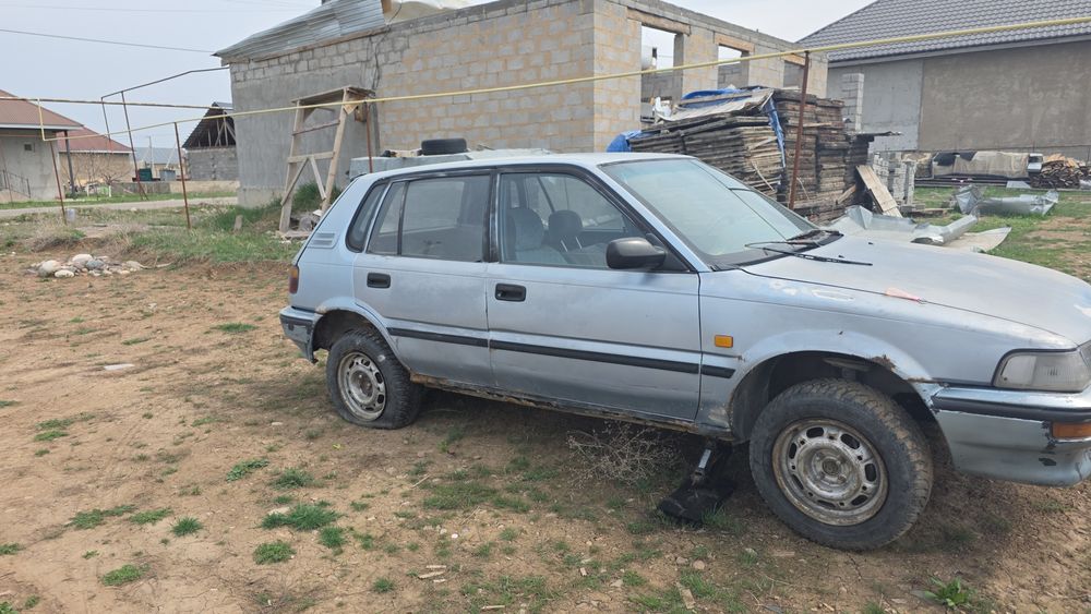 Тайотта королла старый