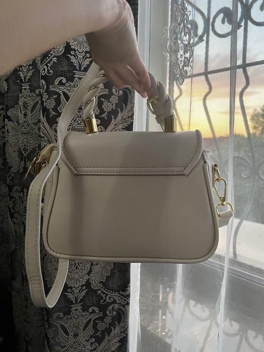 Молочная сумочка с поясом