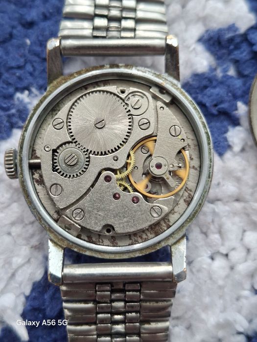 Ceas vintage Pobeda fabricat în URSS, Rusia Sovietică,