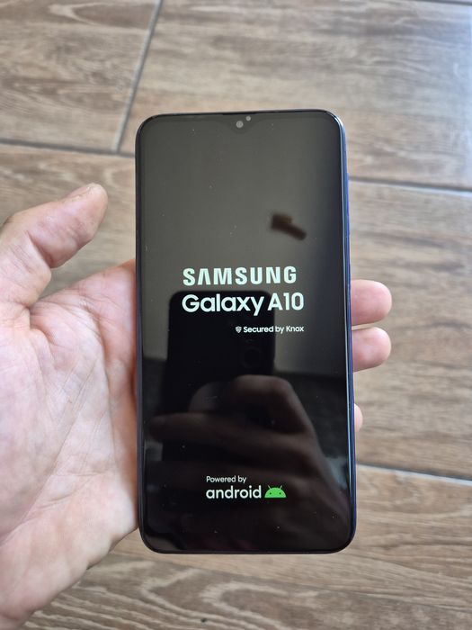 Vând Samsung A10