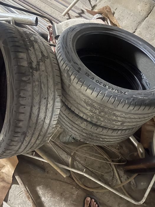 Continental ecocontact 6 на Zeekr X