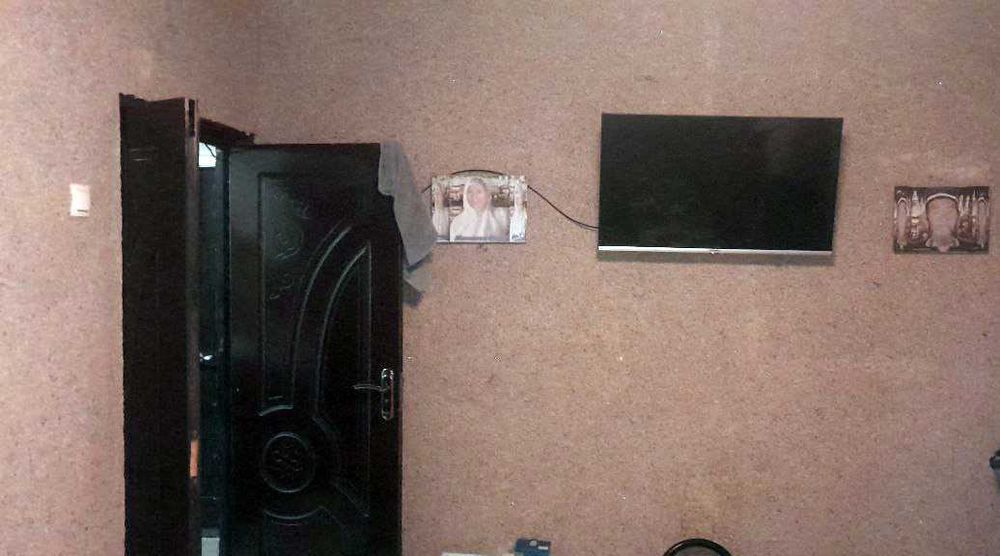 2-qavat 2 xonali dom balkonli sotiladi  Guliston 1-mr 11