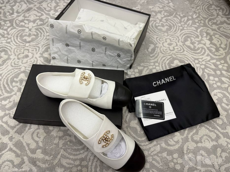 Балетки Chanel 38 размер новые