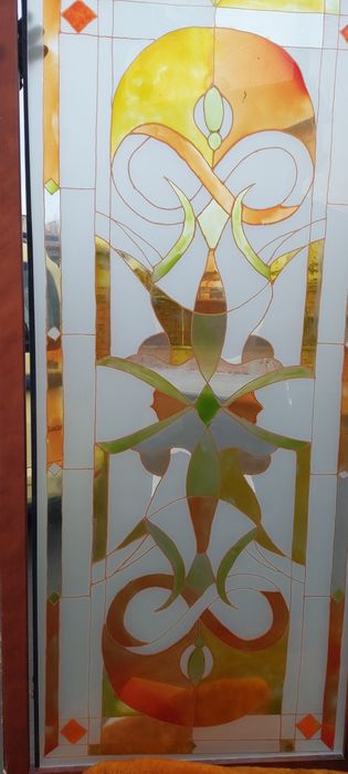 Витраж, стъклопис, рисувано стъкло