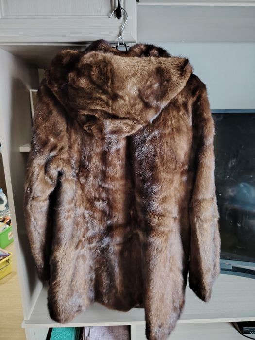 Шуба норка 25.000