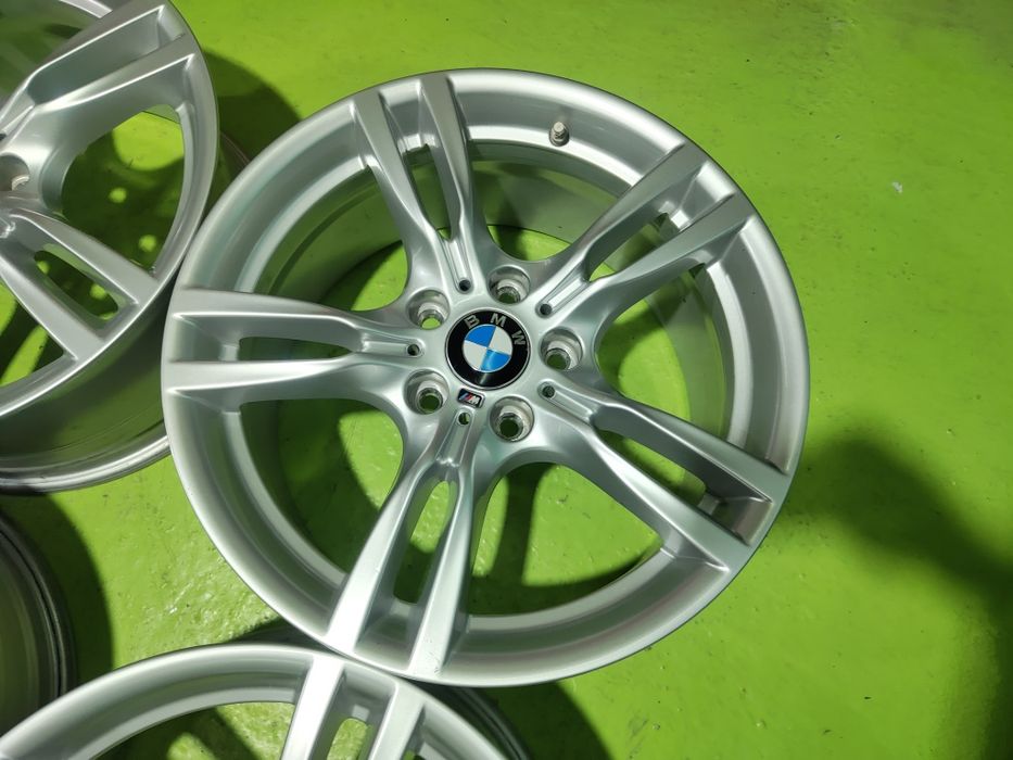 18 5x120 Bmw F30 F31 F32 F34 лети джанти 5х120 спорт пакет бмв m style