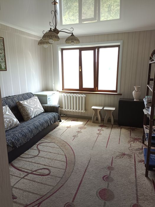 Продам 4 х комн квартиру