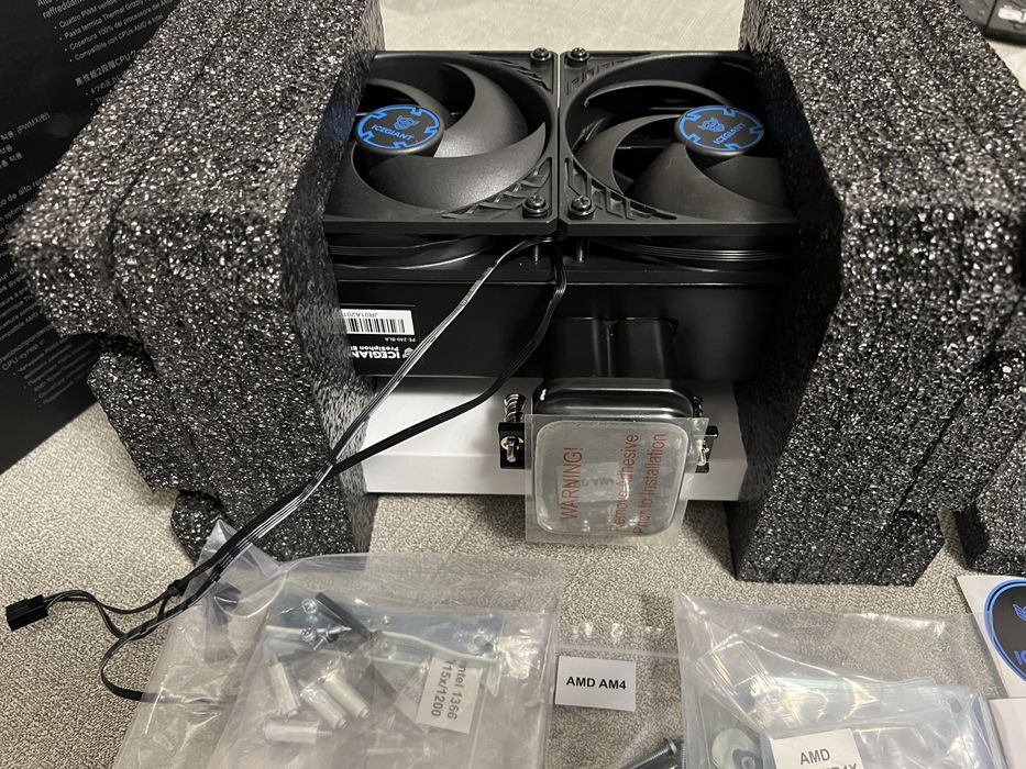 Cooler procesor ICEGIANT  pe aer  (Intel Amd si TR4)