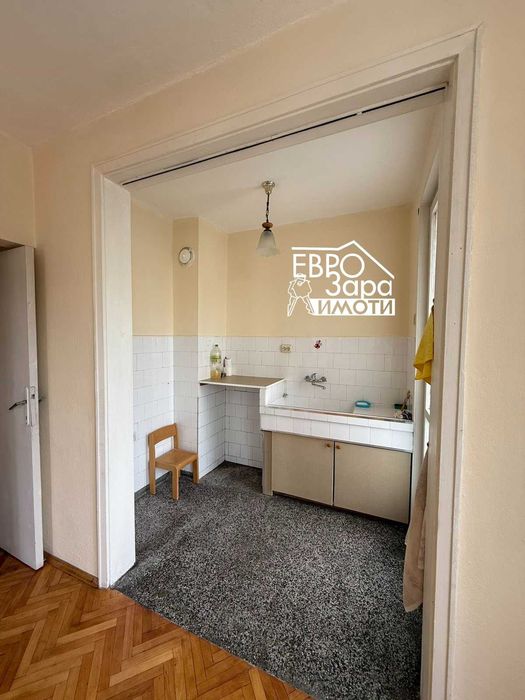 Дава се под наем Четиристаен апартамент в Стара Загора, Център - 86 кв.м за 331.5 € - Снимка #5