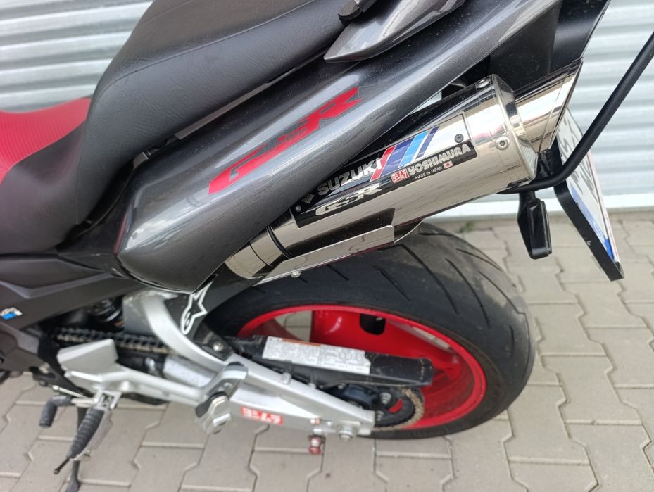 SUZUKI GSR 600 Yoshimura