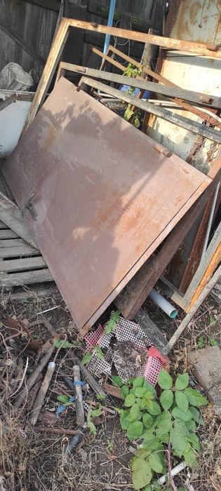 Дверь железная б/у