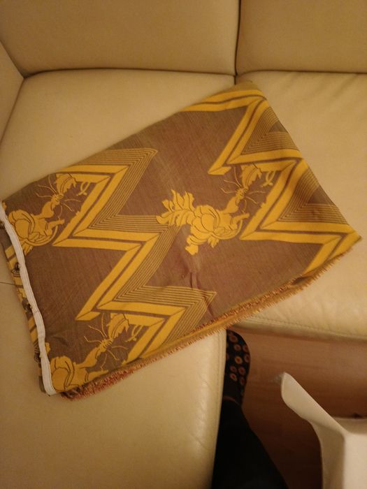 Продавам  плътни,копринени пердета-4 бр.-4 бр.и, плътни.-4 бр.