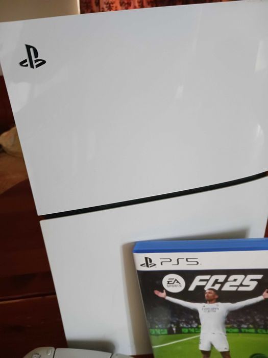 Playstation 5 Slim Disc Edition 1 TB Bundle + Dual Sense + EA Sports FC 25 & FC26