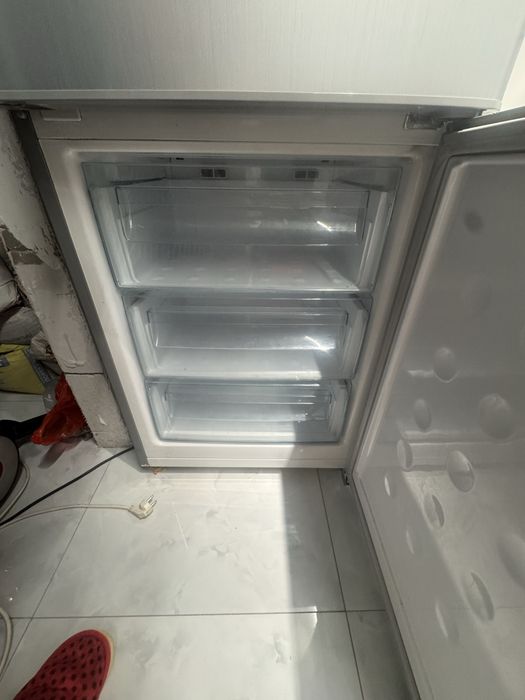 Холодильник в неисправном состоянии