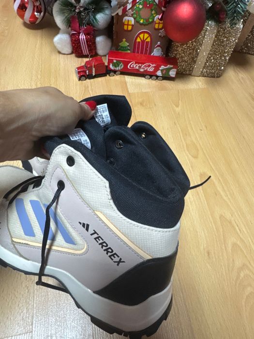 Високи маратонки adidas terrex