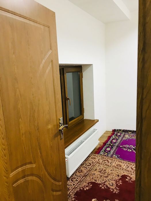 Doimiy ishlaydiganlar va talabalar uchun joy, Ofis qisa ham boladi