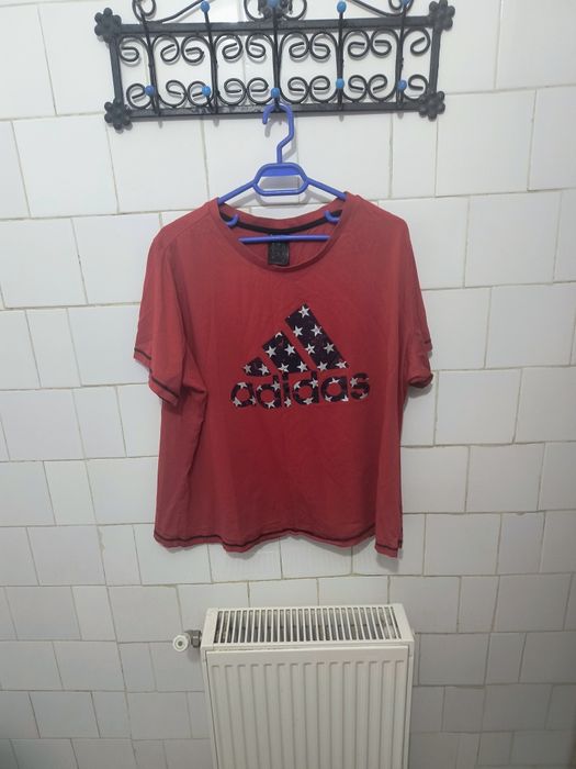 Tricou dama marca Adidas mărime 3x culoare roșie