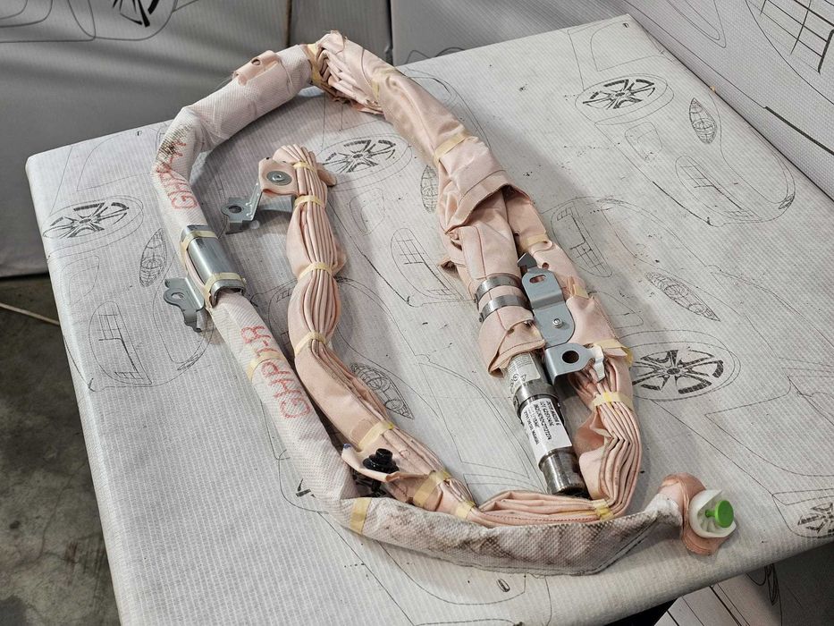 Airbag cortină dreapta Mazda 6 GJ 2012-2018 2013 2.2 Skyactiv-D 129kW Cod OEM: 1090052, F7001301811, GHP0-R (5G3)