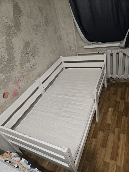 Продается детская кроватка