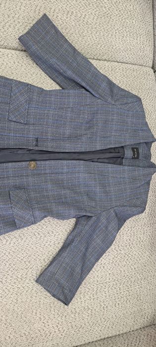 Приталенный пиджак