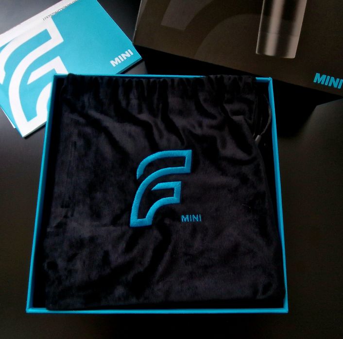 Pistol de masaj Flow MINI